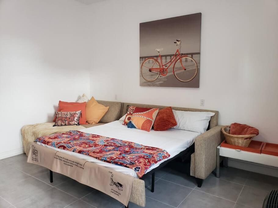 2 Br/ 1 Ba Home, Sleeps 10, 1 Min Walk To Rosarito Beach Exteriör bild