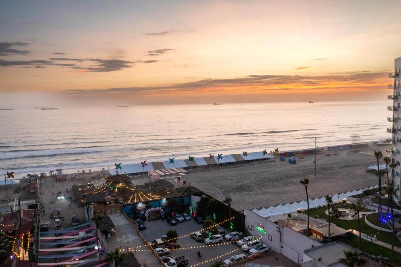 2 Br/ 1 Ba Home, Sleeps 10, 1 Min Walk To Rosarito Beach Exteriör bild
